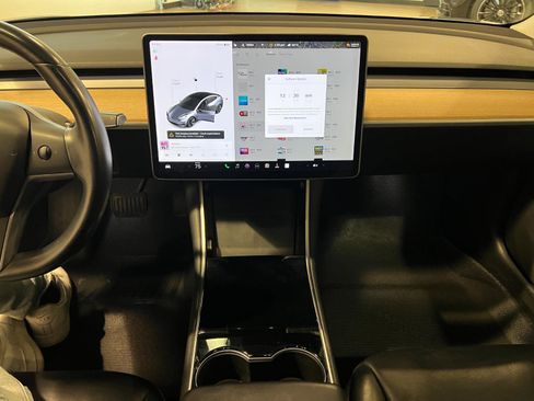 Used 2019 Tesla Model 3 Long Range image 14