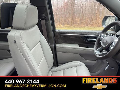 New 2026 Chevrolet Suburban Z71 w/ Z71 Off-Road Package image 40