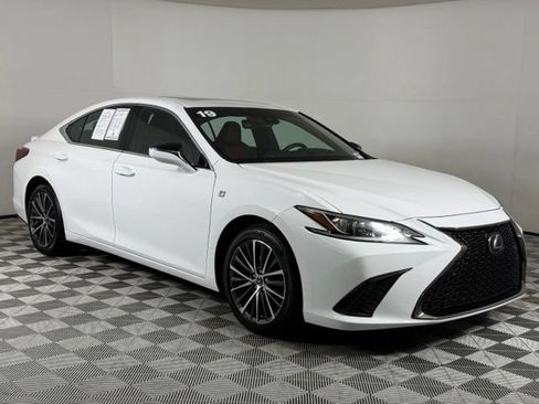 Used 2019 Lexus ES 350 F Sport w/ Accessory Package 2 FWD image 10