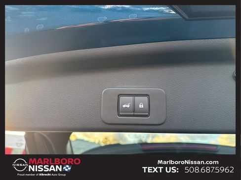New 2026 Nissan Murano SL image 14