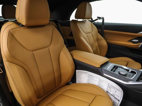New 2026 BMW 440i xDrive Convertible w/ Premium Package image 26