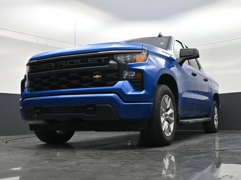 Used 2024 Chevrolet Silverado 1500 Custom RWD image 27