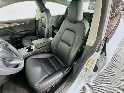 Used 2023 Tesla Model 3 Standard Range RWD image 13