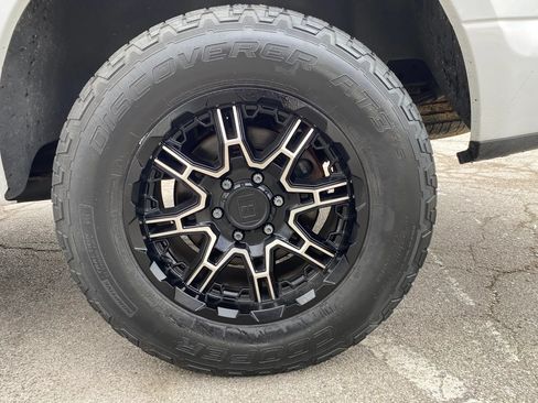Used 2016 Ford F150 XLT RWD image 22