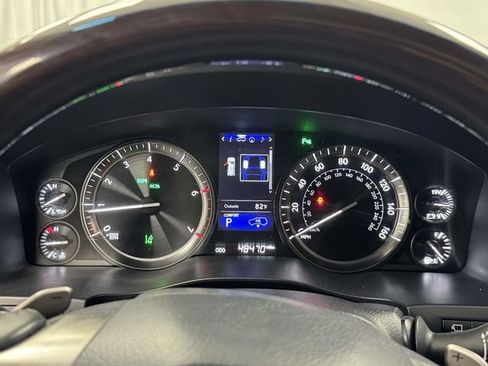 Used 2019 Lexus LX 570 4WD w/ Luxury Package image 45