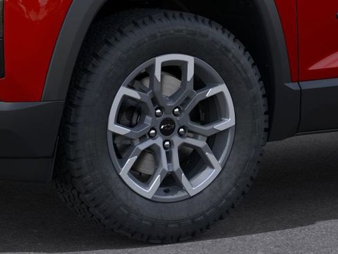 New 2026 Chevrolet Equinox ACTIV w/ Convenience Package III FWD image 9