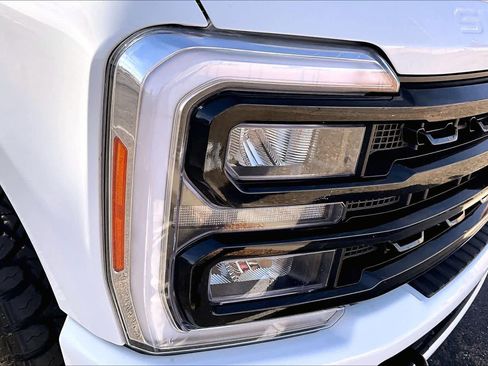 Used 2024 Ford F350 Lariat w/ Tremor Off-Road Package image 22