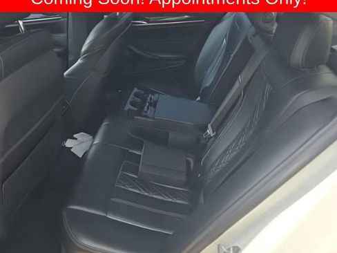 Used 2018 BMW M550i xDrive AWD/4WD image 5