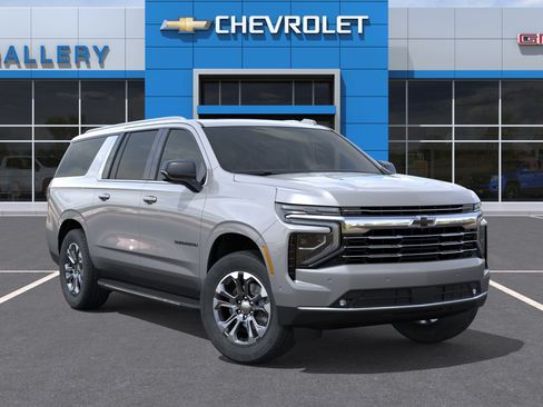 New 2026 Chevrolet Suburban LT w/ Comfort Package RWD image 8