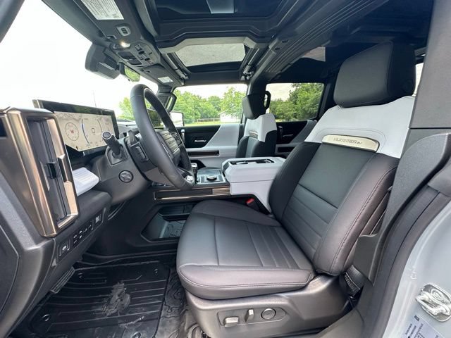New 2025 GMC Hummer EV 2X AWD/4WD image 14