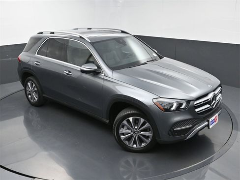 Used 2022 Mercedes-Benz GLE 350 4MATIC w/ Premium Package image 35