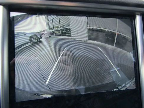 Used 2015 Tesla Model S 85D image 19