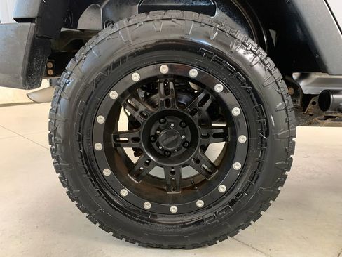 Used 2015 Jeep Wrangler Unlimited Sport w/ Quick Order Package 24S image 10