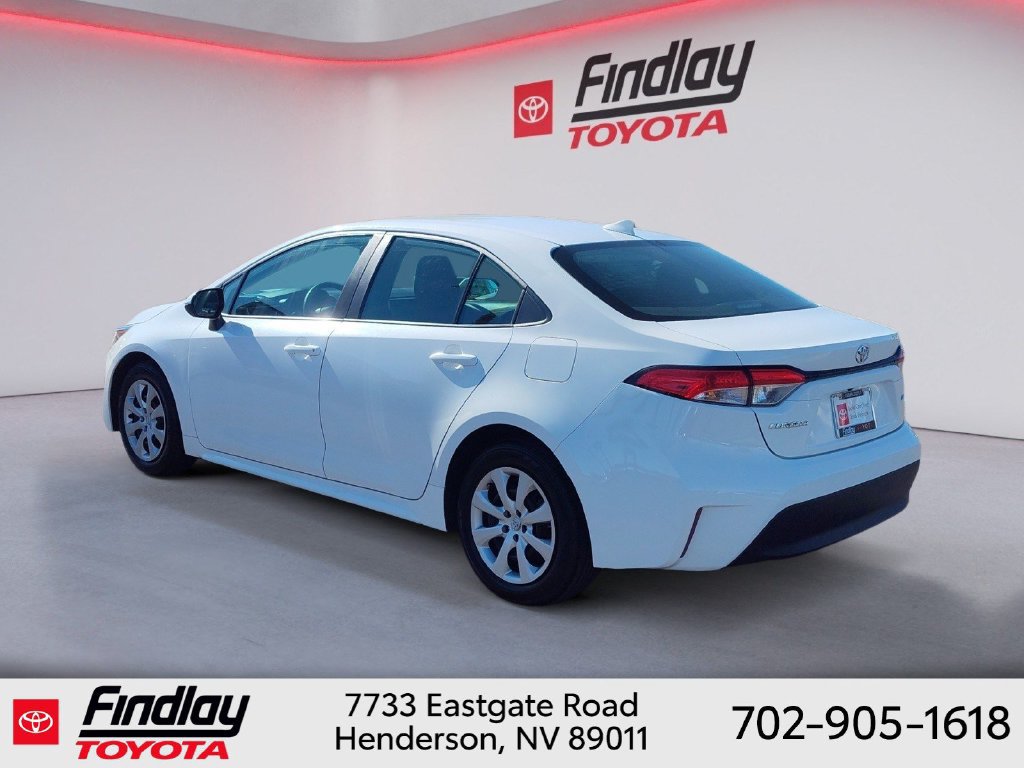 Certified 2024 Toyota Corolla LE FWD image 3