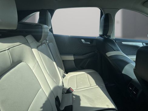 Used 2020 Ford Escape SEL FWD image 9