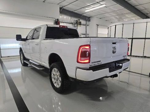 Used 2023 RAM 2500 Laramie AWD/4WD image 5