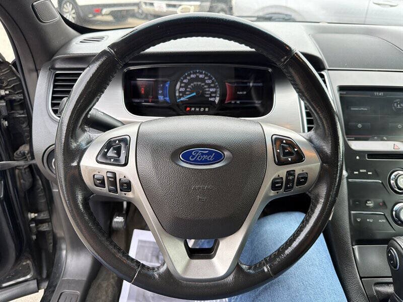 Used 2013 Ford Taurus SEL FWD image 22