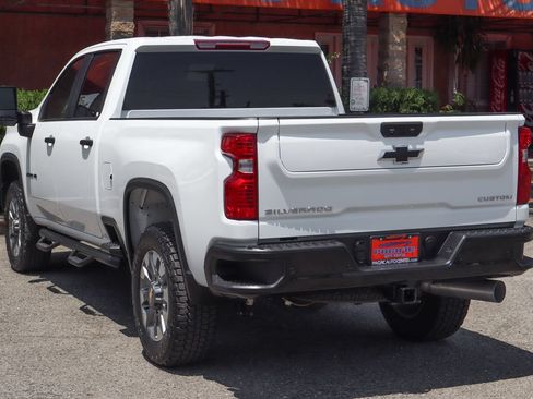 Used 2024 Chevrolet Silverado 2500 Custom w/ Custom Value Package AWD/4WD image 6