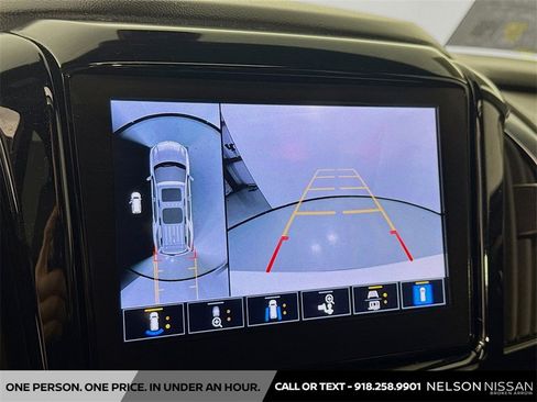 Used 2023 Chevrolet Traverse Premier w/ Redline Edition image 14