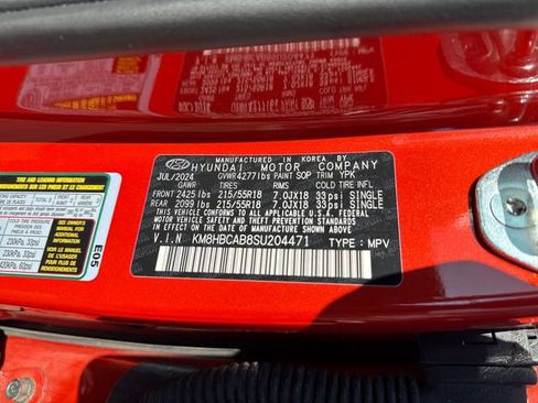 Used 2025 Hyundai Kona SEL AWD/4WD image 16
