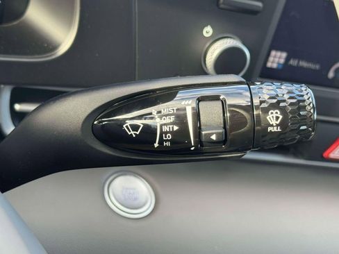 New 2026 Hyundai Elantra Sport FWD image 21