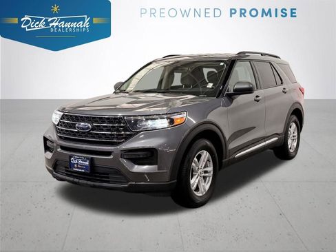Used 2022 Ford Explorer XLT AWD/4WD image 1