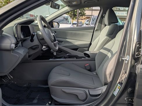 Certified 2026 Hyundai Elantra Sport FWD image 10