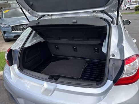 Used 2019 Chevrolet Cruze LS FWD image 19