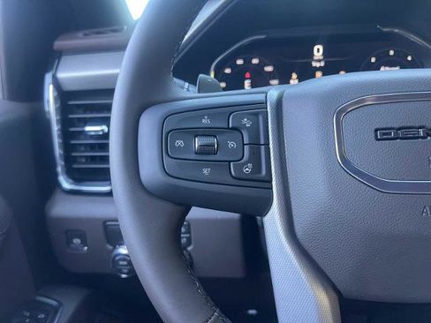 New 2026 GMC Sierra 1500 Denali w/ Denali Reserve Package image 10