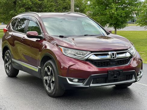 Used 2019 Honda CR-V Touring image 3