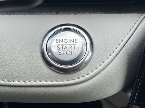 New 2026 Lincoln Nautilus Premier w/ Jet Appearance Package image 22