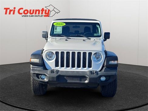 Used 2020 Jeep Gladiator Sport w/ Quick Order Package 24S image 2