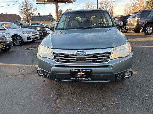 Used 2010 Subaru Forester 2.5X Limited image 9