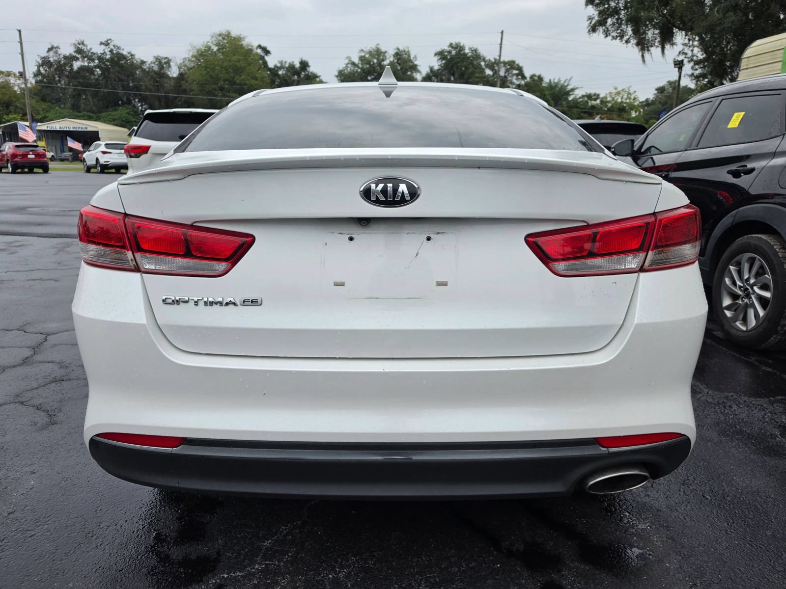 Used 2017 Kia Optima LX FWD image 4