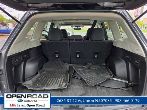 Used 2020 Subaru Forester Premium AWD/4WD image 9
