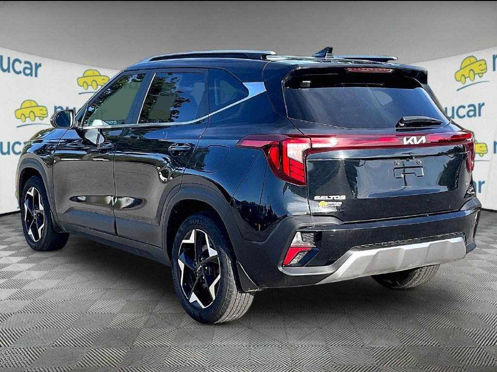 Certified 2024 Kia Seltos EX AWD/4WD image 4
