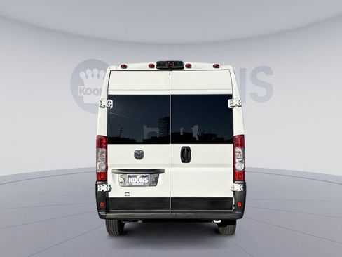 Used 2023 RAM ProMaster 2500 FWD image 5