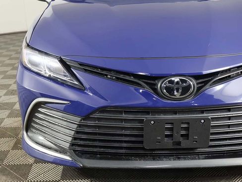 Used 2024 Toyota Camry LE image 10