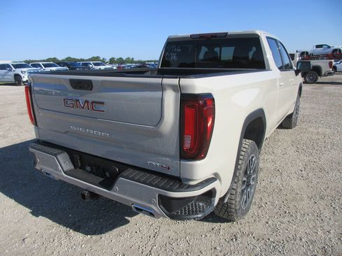New 2026 GMC Sierra 1500 AT4 w/ AT4 Premium Package AWD/4WD image 5