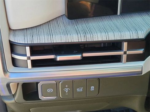 Used 2024 Hyundai Santa Fe Calligraphy image 26