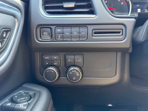 Used 2021 Chevrolet Tahoe RST w/ Luxury Package AWD/4WD image 20