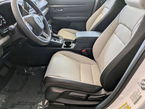Used 2025 Honda CR-V LX image 14