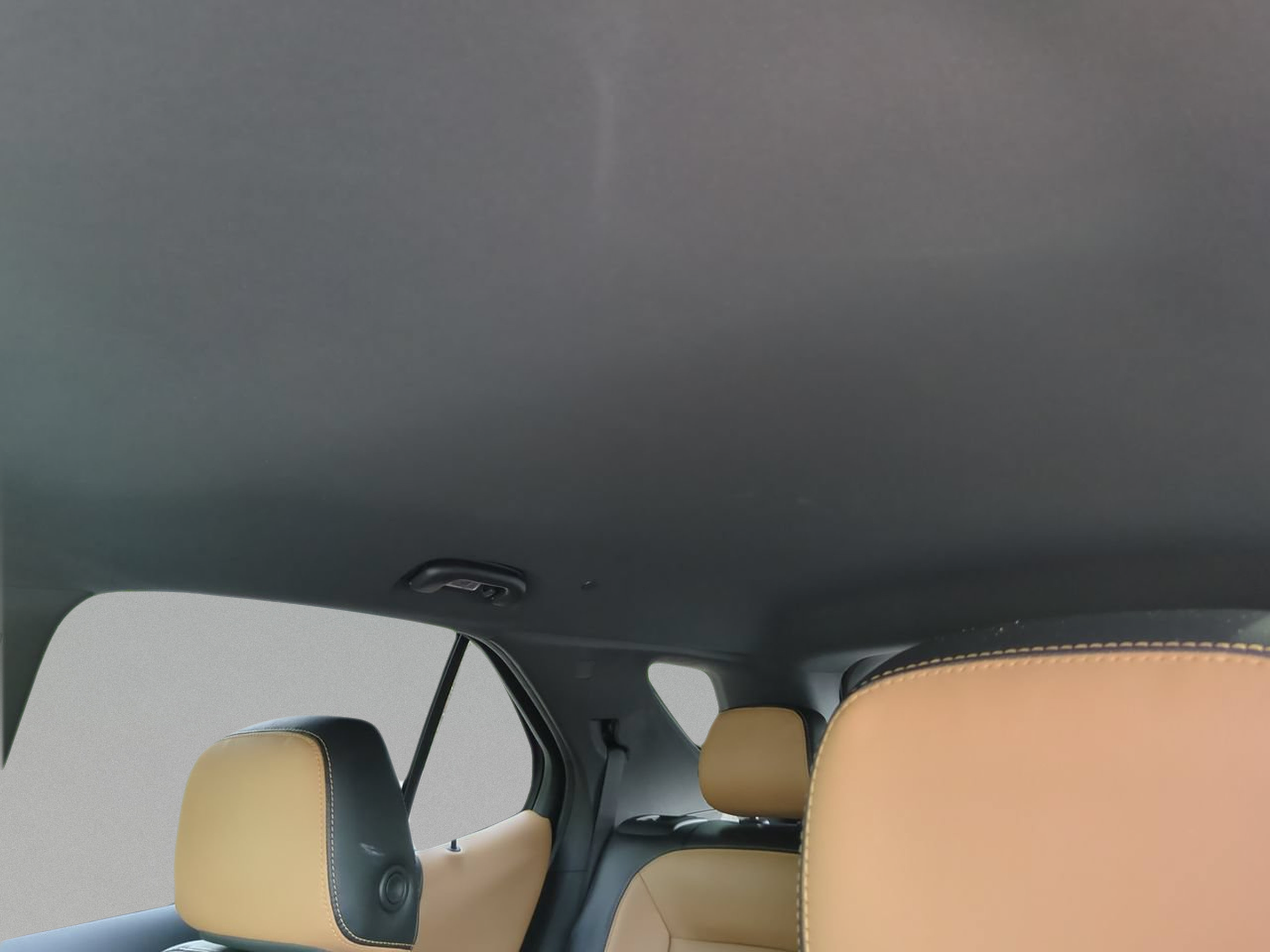 Used 2020 Chevrolet Equinox Premier FWD image 29