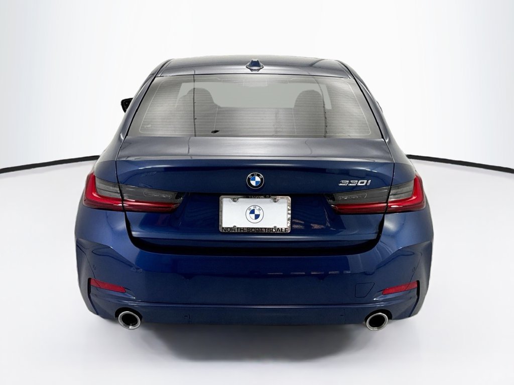 Used 2023 BMW 330i Sedan w/ Premium Package RWD image 6