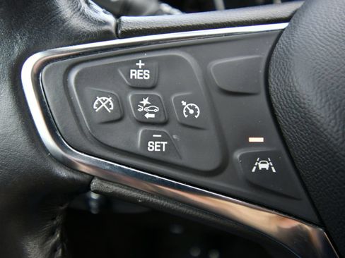 Used 2021 Chevrolet Equinox LT AWD/4WD image 23