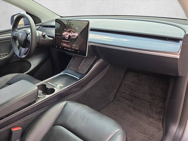 Used 2024 Tesla Model Y Performance AWD/4WD image 22