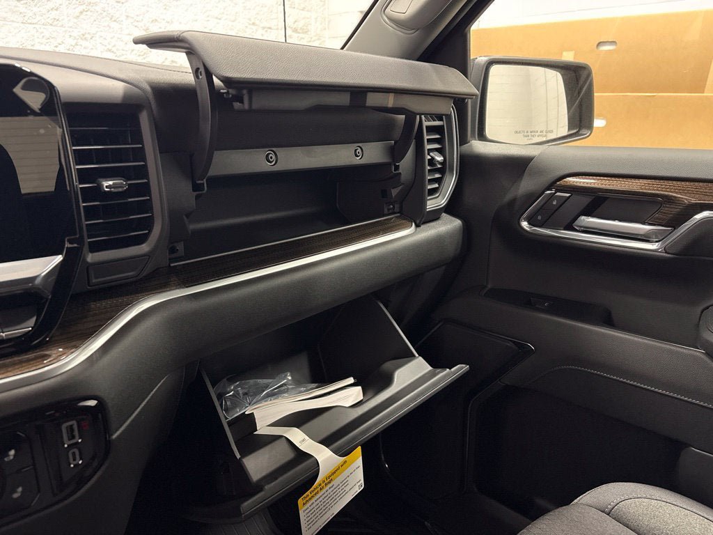 New 2026 Chevrolet Silverado 1500 RST AWD/4WD image 31