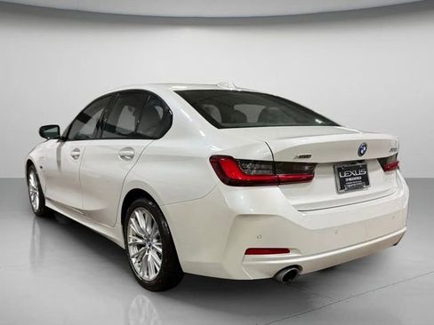 Used 2023 BMW 330e xDrive w/ Driving Assistance Package image 6