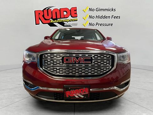 Used 2019 GMC Acadia Denali w/ Technology Package AWD/4WD image 9