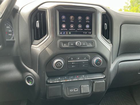 Used 2025 Chevrolet Silverado 1500 Custom w/ LPO, Dark Essentials Package AWD/4WD image 8